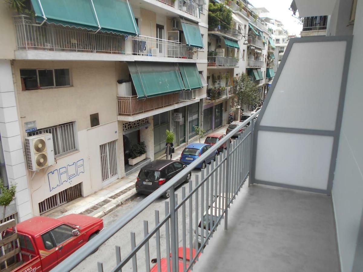 Koukaki-Acropolis Roomy With A Private Veranda Apt. Athens Exterior photo